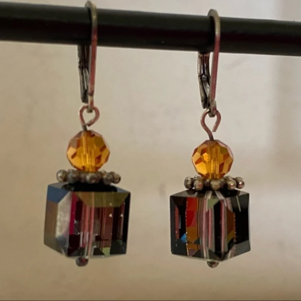 925 Sterling Silver Green Yellow Crystal Minimalist Cube Drop Earrings NEW